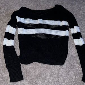 Over shoulder stripe shirt